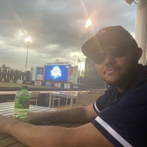 Meet your Posher, Keith